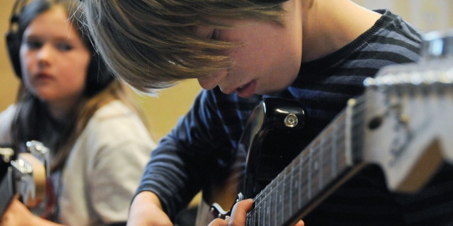 Academie Deurne voor muziek en woord Academie Deurne voor muziek en woord